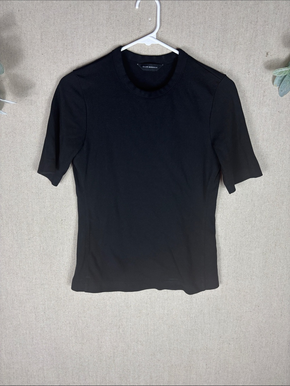Club Monaco > Black Crew Neck Short Sleeve Shirt Small